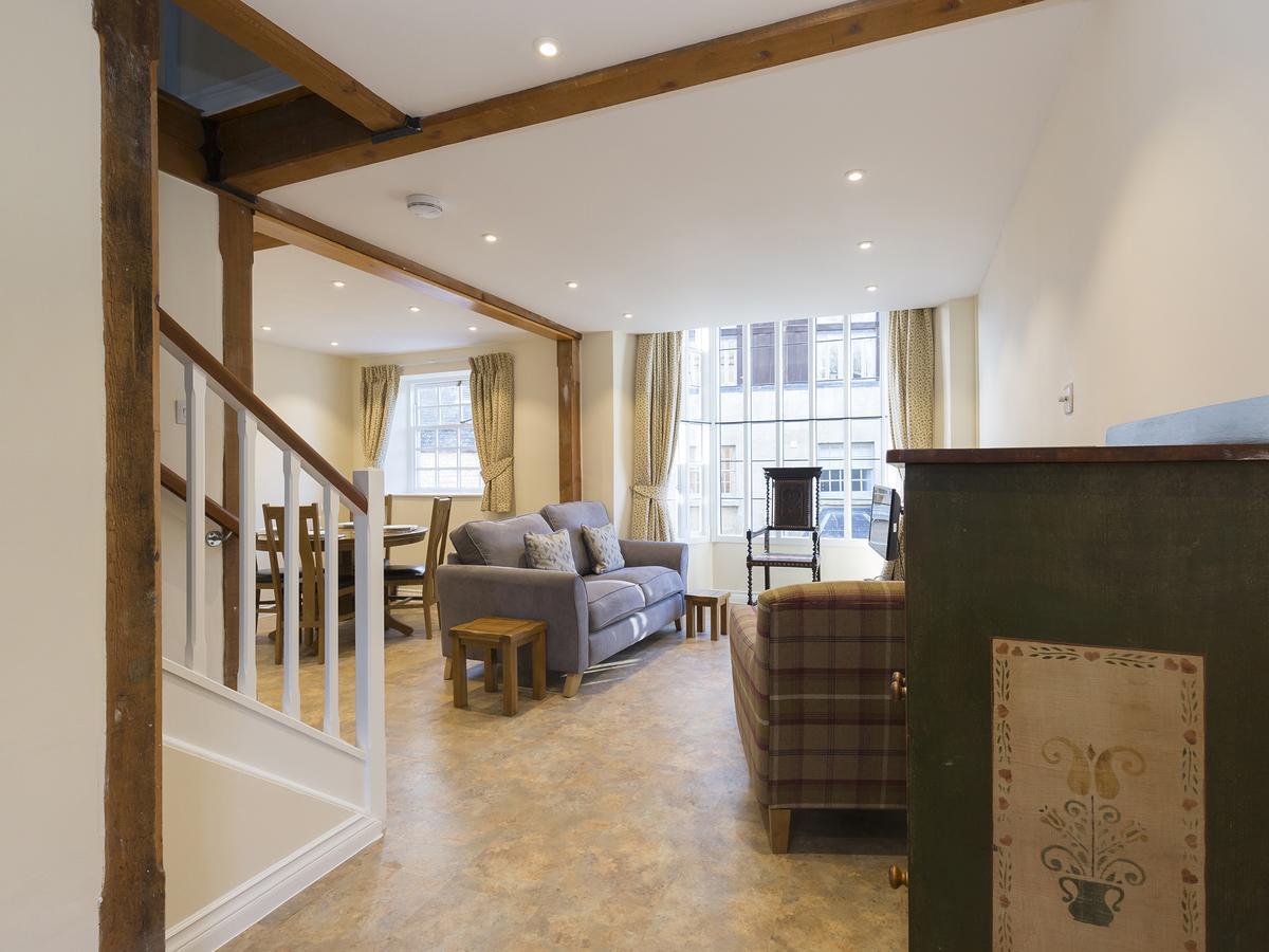 Charles I Apartment Winchcombe Exterior photo